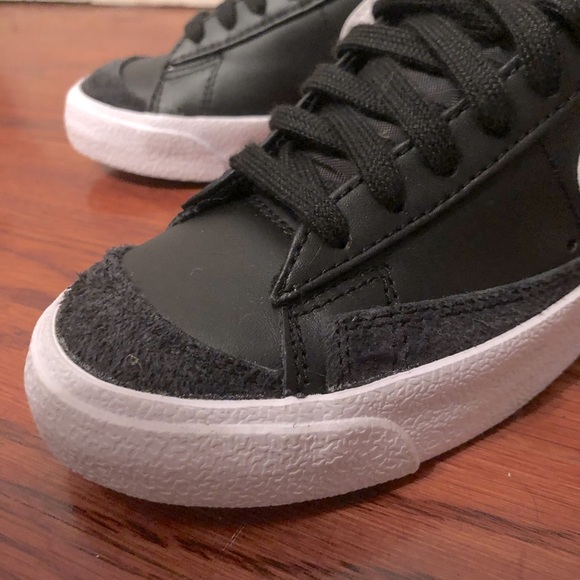 NWOT NIKE VINTAGE BLAZER 77/ TREND - Picture 2 of 7